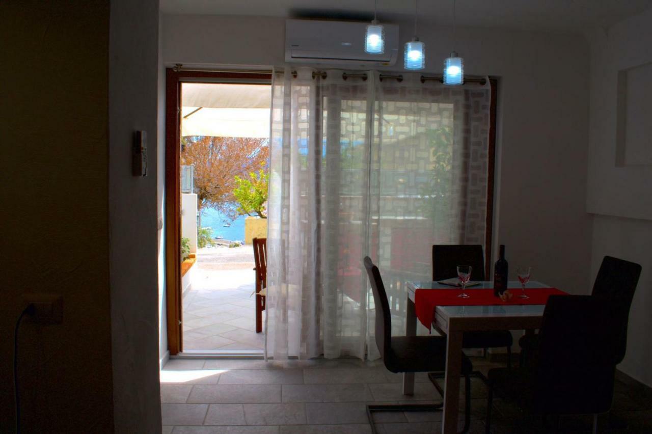 Purple Flower Suite Apartment Cala Gonone Eksteriør billede
